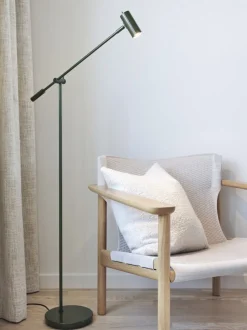 Cato dimbar golvlampa