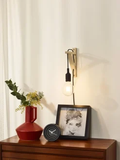 Fix 22cm vägglampa