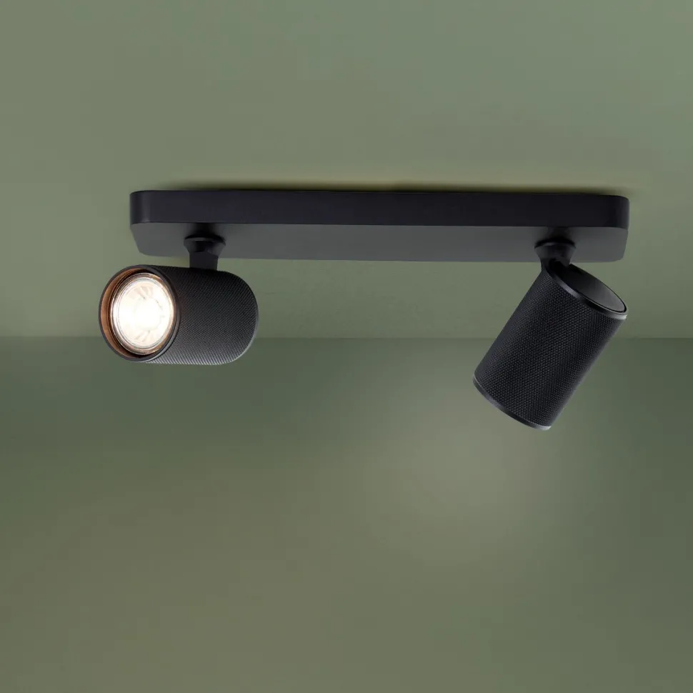 Marty 2 spotlight