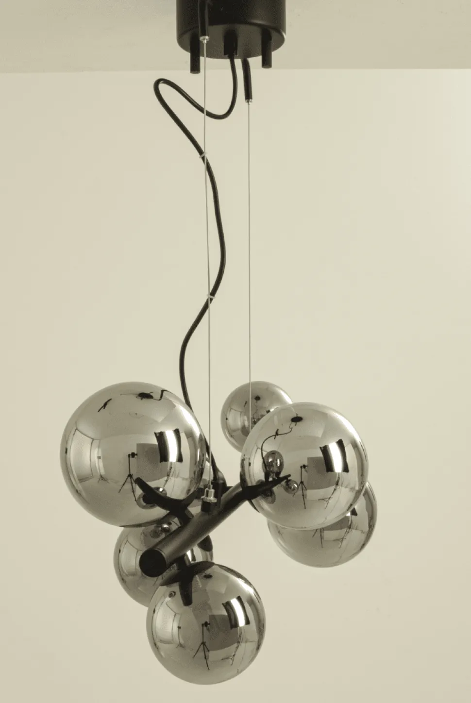 Molekyl 58cm taklampa