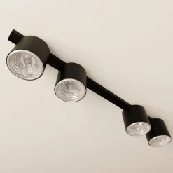 Nano 4 spotlight