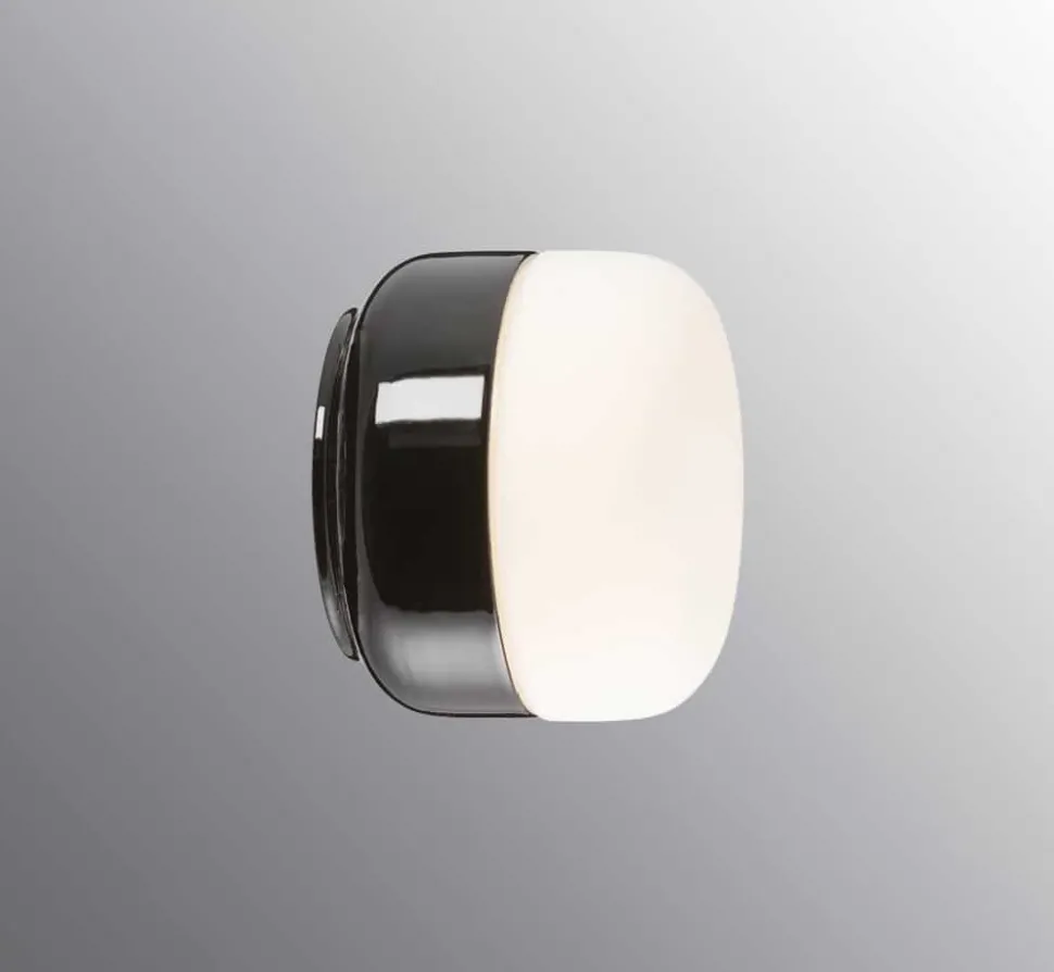Ohm 140/115 badrumslampa