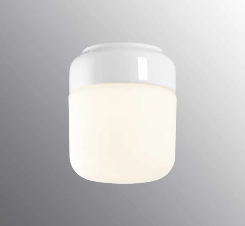 Ohm 140/170 badrumslampa