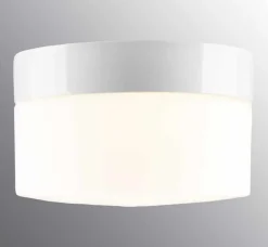 Opus 200/135 badrumslampa