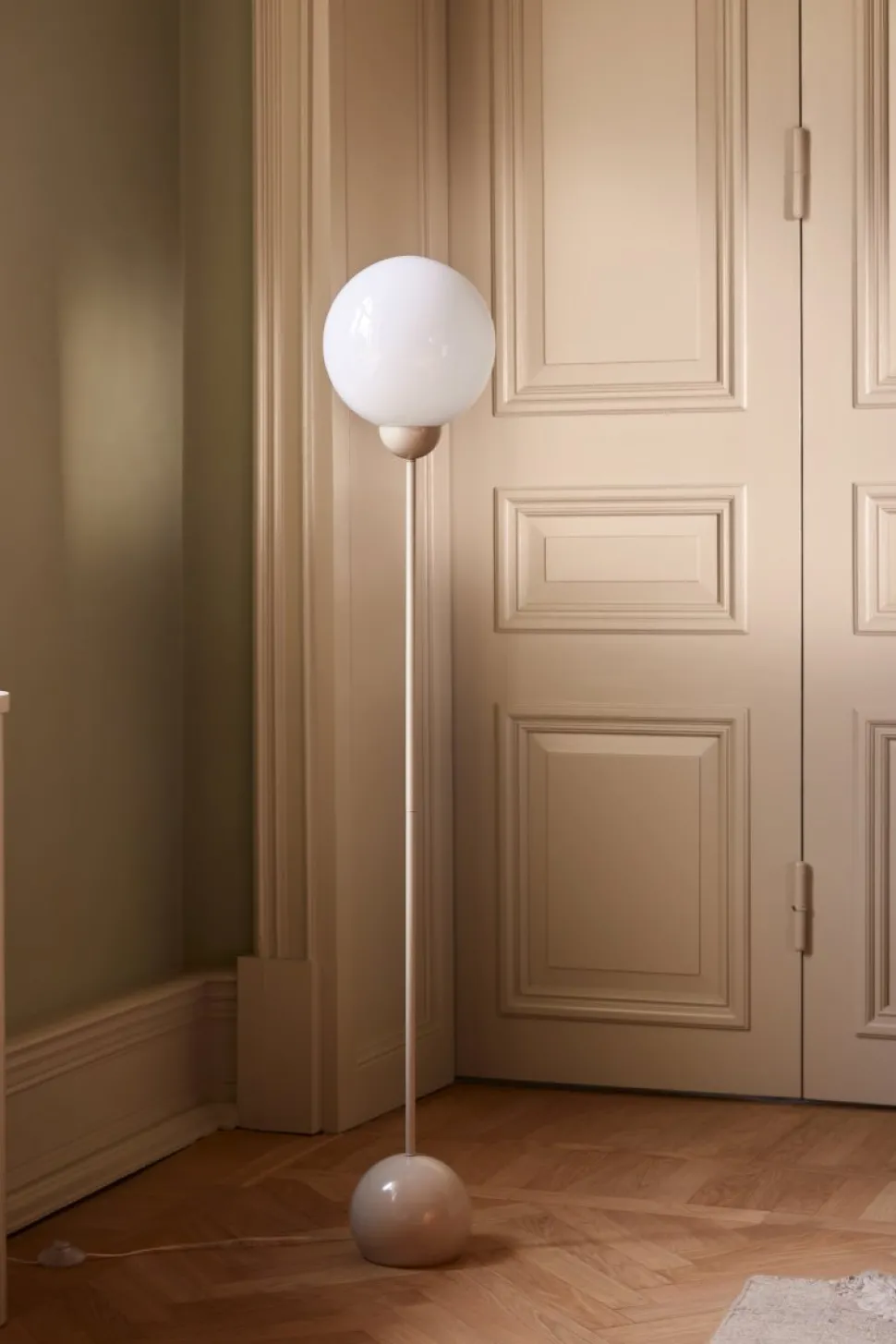 Ripley golvlampa