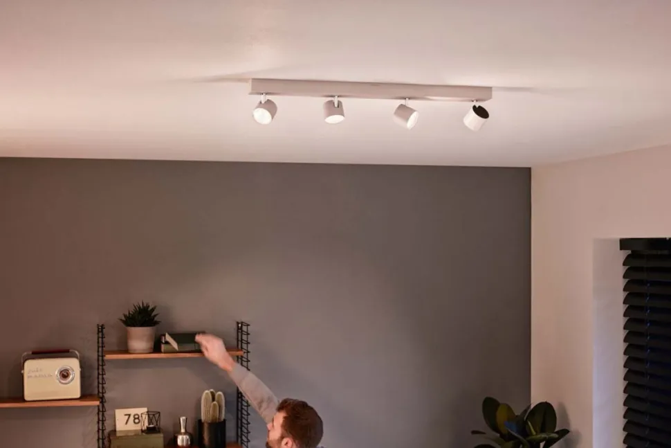 Star 4 spotlight