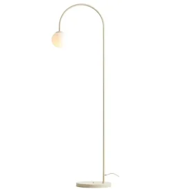 Una golvlampa